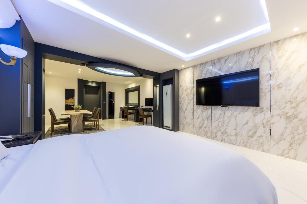 Seosan Aria Hotel Buitenkant foto