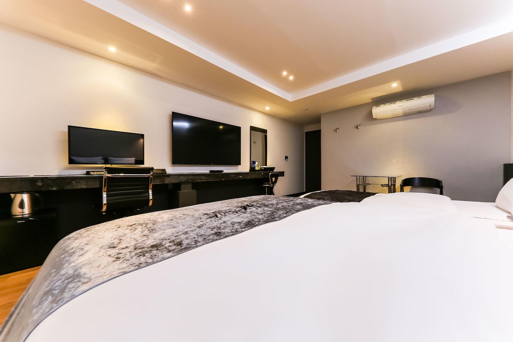 Seosan Aria Hotel Buitenkant foto