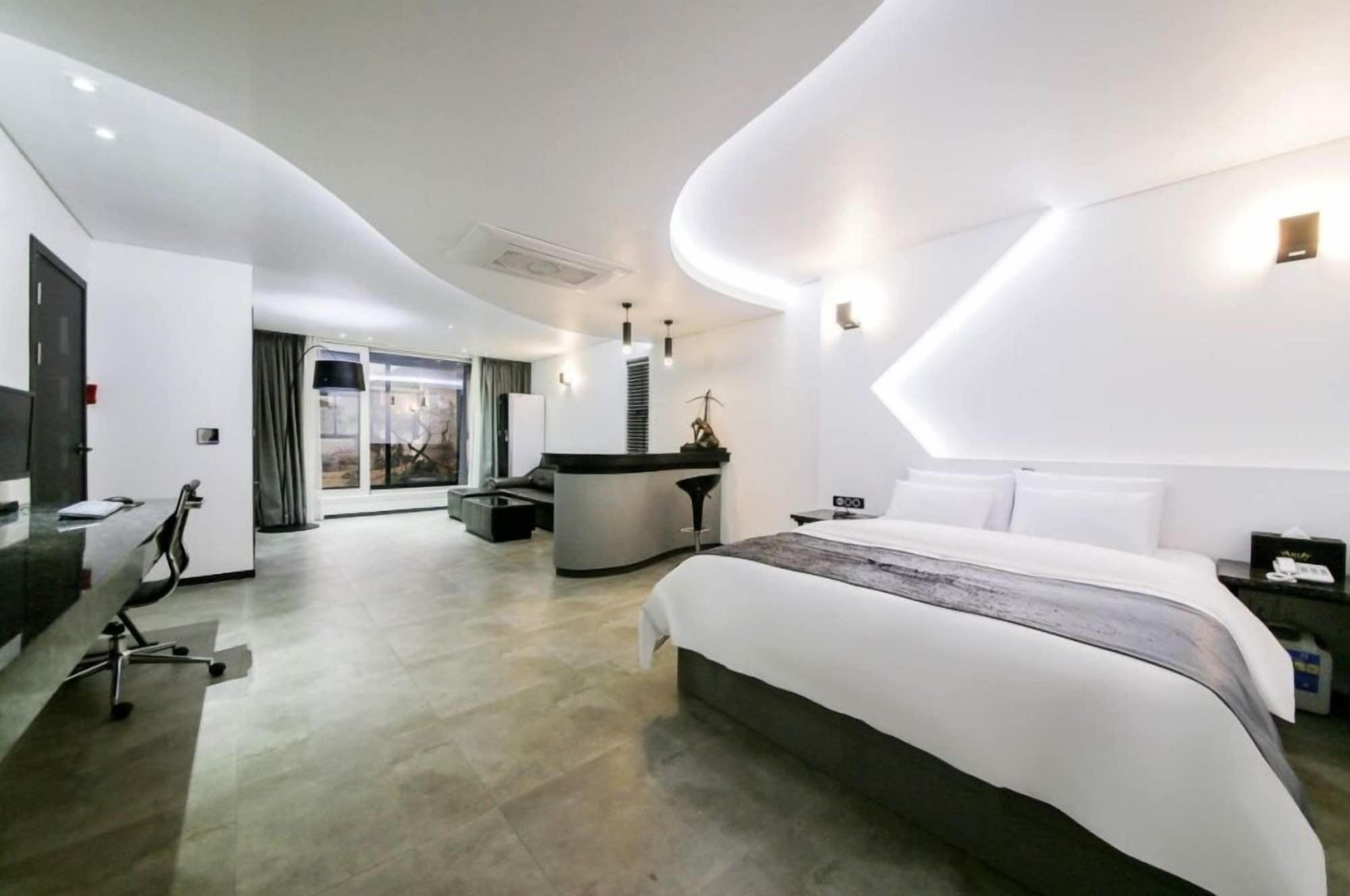 Seosan Aria Hotel Buitenkant foto