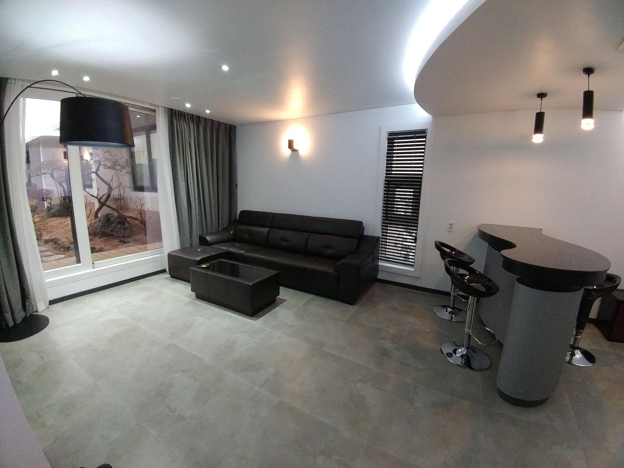 Seosan Aria Hotel Buitenkant foto