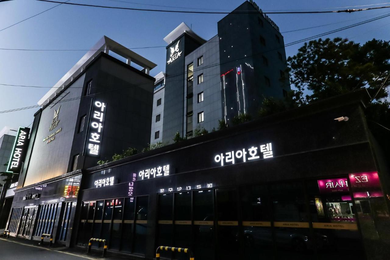 Seosan Aria Hotel Buitenkant foto