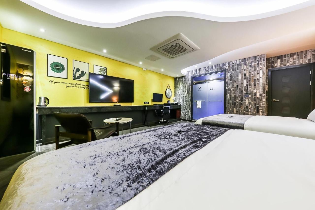 Seosan Aria Hotel Buitenkant foto
